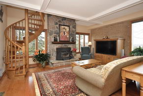 Living Room - Country homes for sale and luxury real estate including horse farms and property in the Caledon and King City areas near Toronto